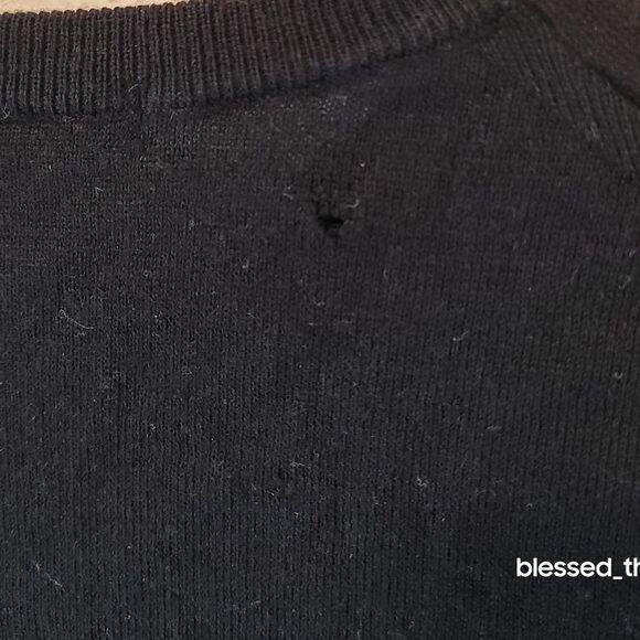 Uniqlo Wool XS Black Crewneck Sweater - Picture 5 of 5